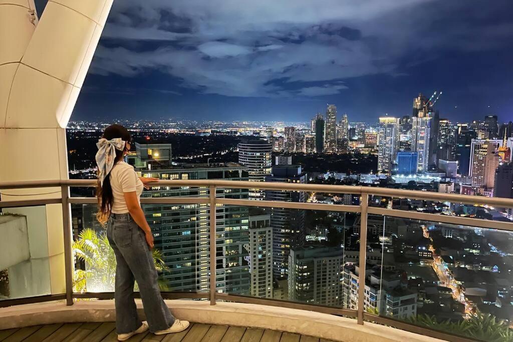 The Serene Escape Rockwell Makati City View 1Br Apartment มะนิลา ภายนอก รูปภาพ